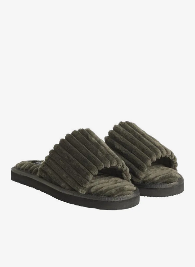 كالفن كلاين جينز شبشب كوردروي