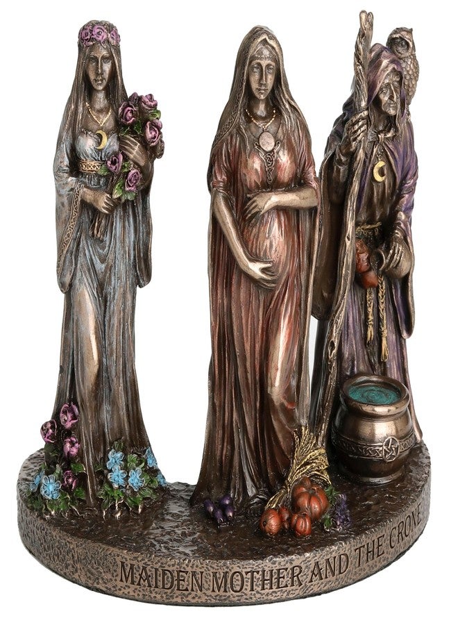 فيرونيز ديزاين تمثال ويكاني من تصميم فيرونيز، مقاس 4 3/8 بوصة، يضم إلهة القمر الثلاثية العذراء والأم والعجوز، مصنوع من الراتنج المصبوب على البارد ومطلي بالبرونز. - Image 3