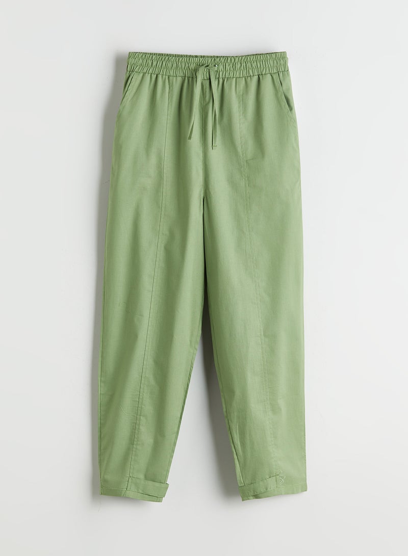 LC WAIKIKI Elasticated Waist Poplin Women's Trousers - Image 5