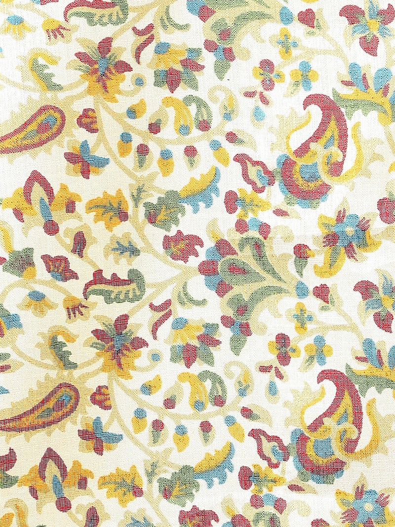 جلو باص شال نسائي أبيض مزين بالزهور من الحرير بشراريب على الحواف - Image 2