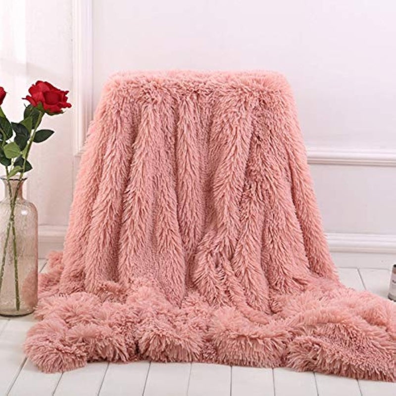 Thick BeddingOutlet Shaggy Throw Blanket Soft Plush Fuzzy Throw Blanket Colorful Fluffy Faux Fur Decorative Blanket for Couch Sofa Home