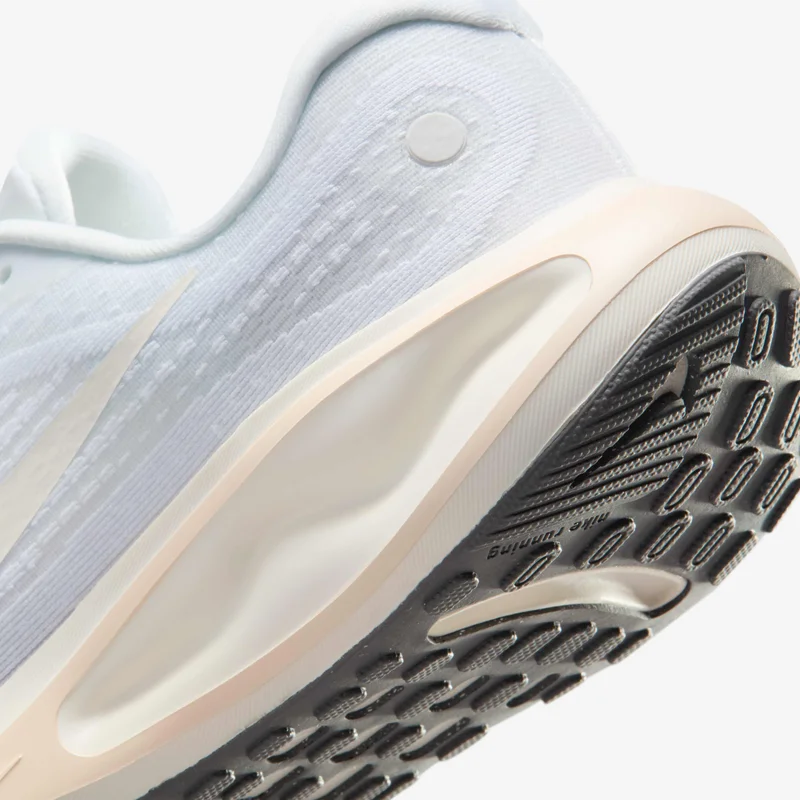 Nike White Women's Journey Run Road Running Shoes for Women | Best Price UAE