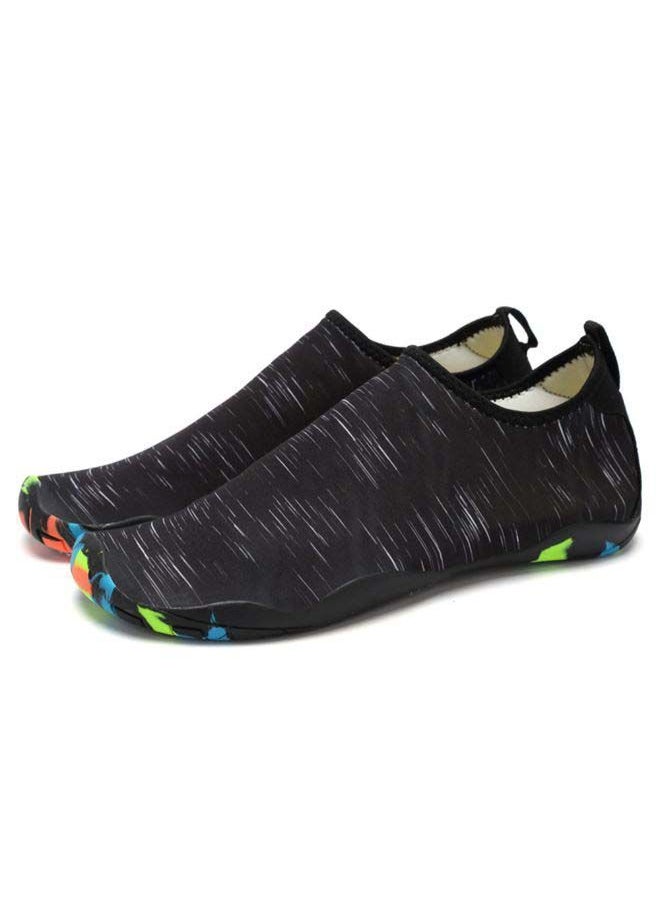 NIBEMINENT Pair Of Quick Dry Barefoot Water Shoes  - Image 3