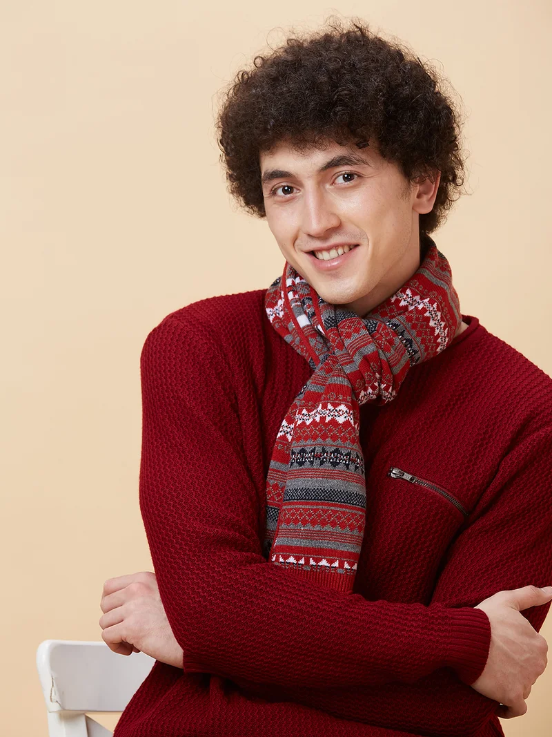 Globus Men Maroon Solid Round Neck Pullover Sweater