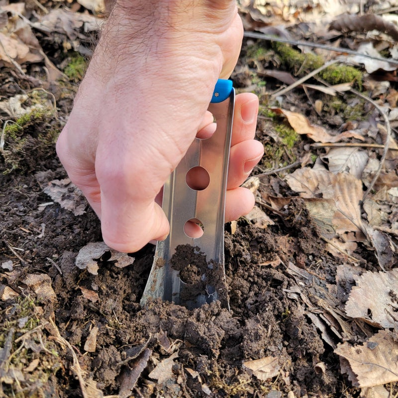 BoglerCo Ultralight Backpacking Trowel, 0.48 oz (13.5g) Blue - Image 4