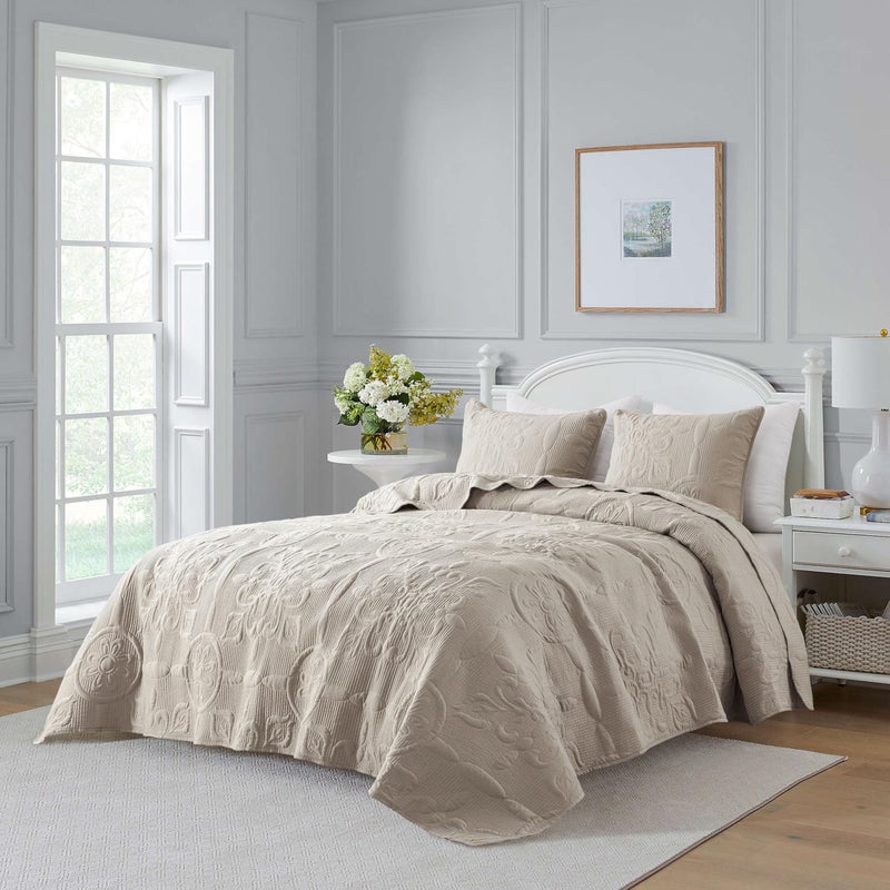 B2EVER Beige Damask Quilt Twin Size Bedding Sets with 1 Pillow Sham, Boho Bedspread Lightweight Soft Farmhouse Vintage Bohemian Coverlet Retro Jacquard Pattern Bed Cover for All Season, 2 Pieces - Image 2