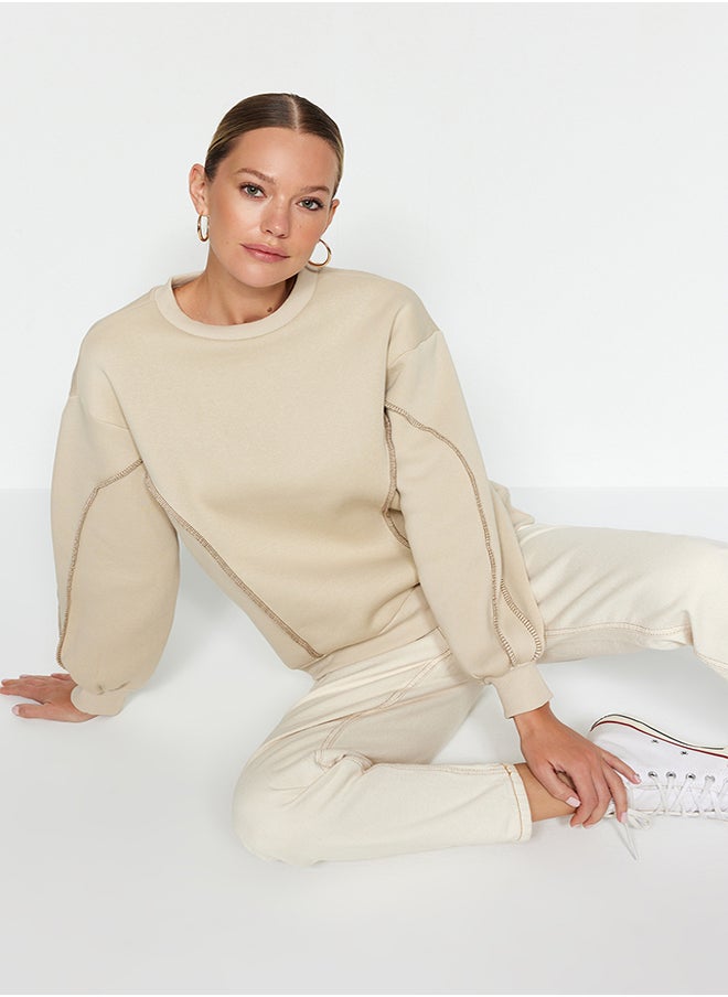 trendyol - Stone Stitching Detailed Crew Neck Regular Fit Thick Inside Fleece Knitted Sweatshirt TWOAW24SW00233 - Image 1