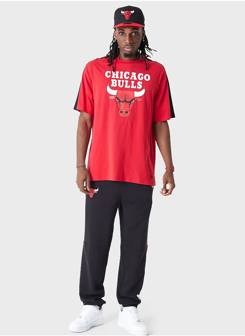 NEW ERA Chicago Bulls Color Block Oversized T-Shirt