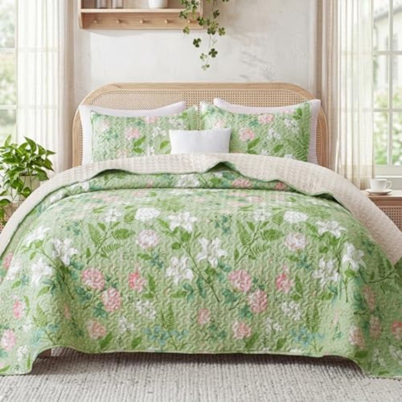 Floral Quilts Queen Size, Queen Quilt Bedding Set with Blooming Vintage Garden Pattern, Reversible Lightweight Bedspreads Coverlets Bed Cover for All Seasons 92"x96 - Image 1