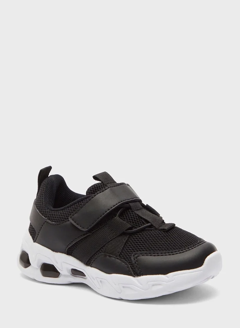 shoexpress Infant Single Strap Sneaker
