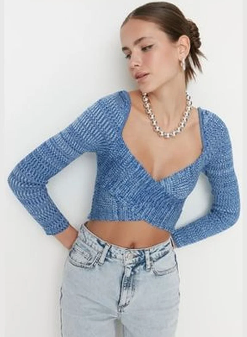 trendyol Blue Crop Premium Yarn / Special Yarn Sweetheart Knitwear Sweater TWOAW22KZ0864