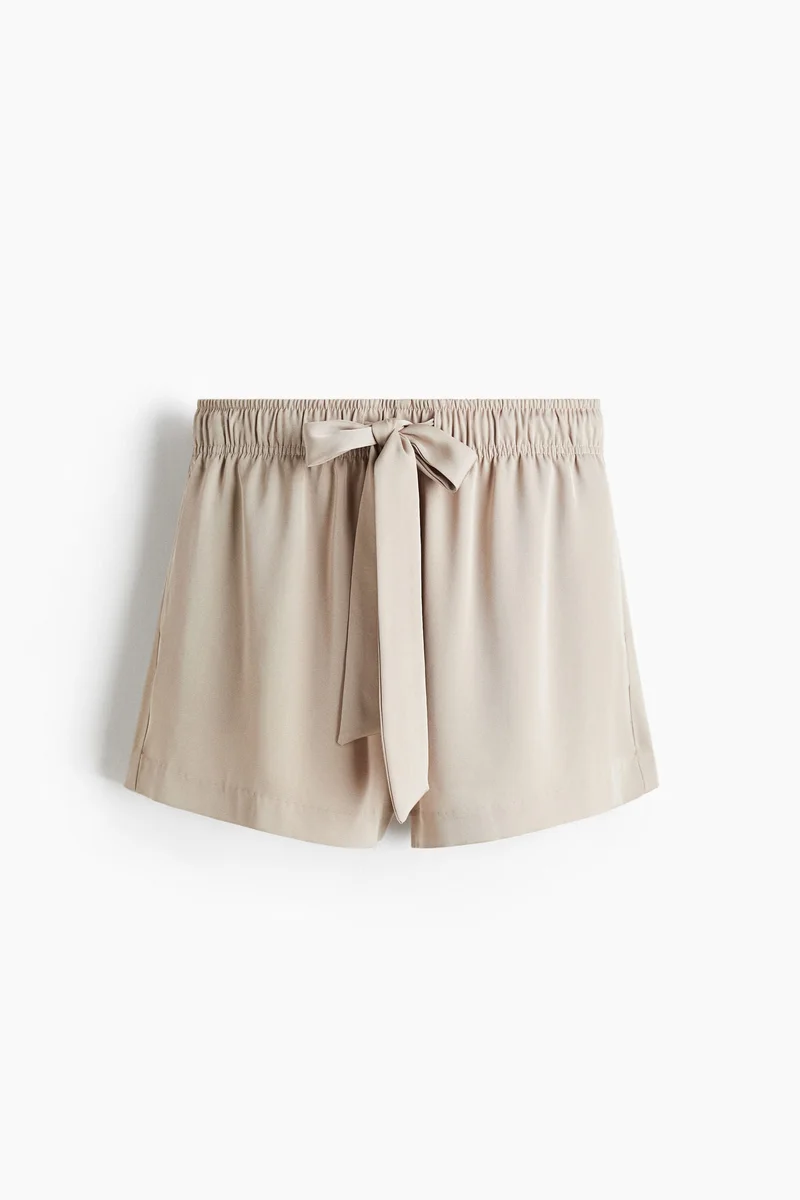 اتش اند ام Twill drawstring shorts