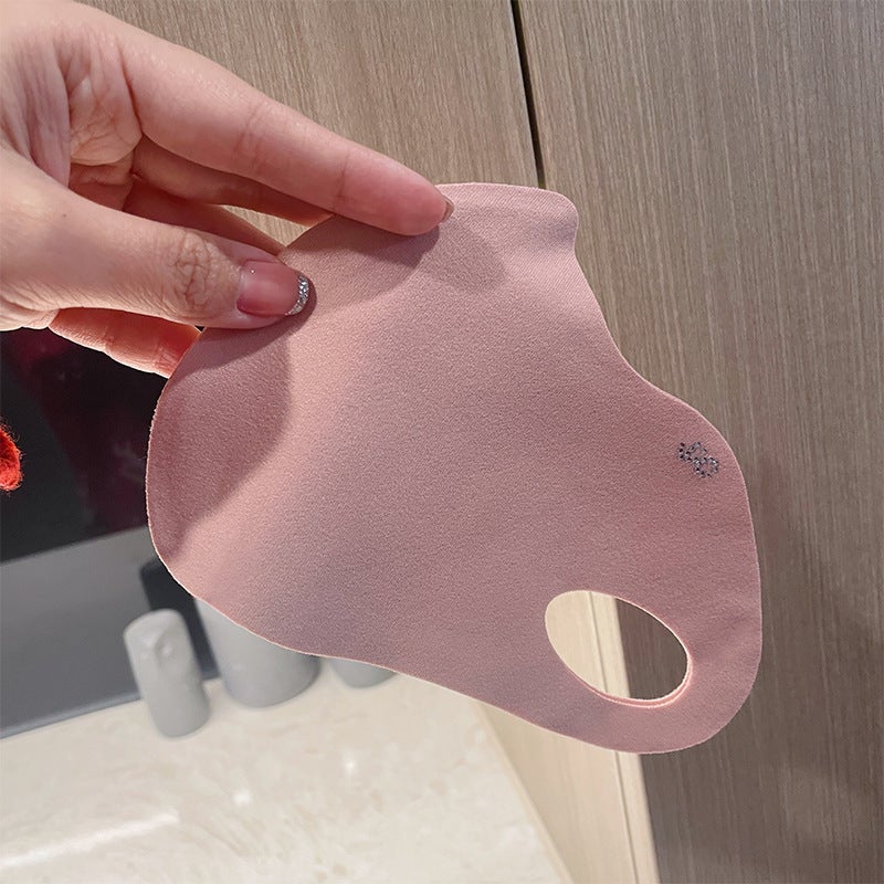 Generic Hydrating Hyaluronic Face Mask for Autumn-Winter Warmth Pink