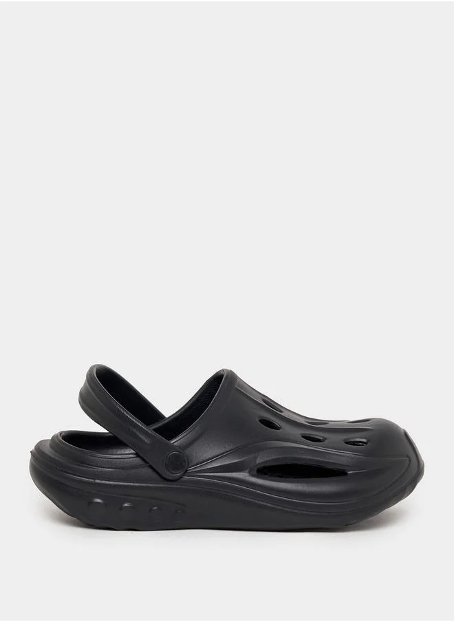 Styli Cutout Detail Slip-On Clogs