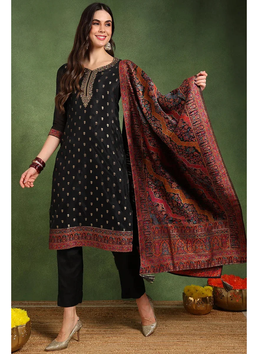 زيري سوق Black Silk Blend Solid Woven Design Straight Kurta Trousers With Dupatta
