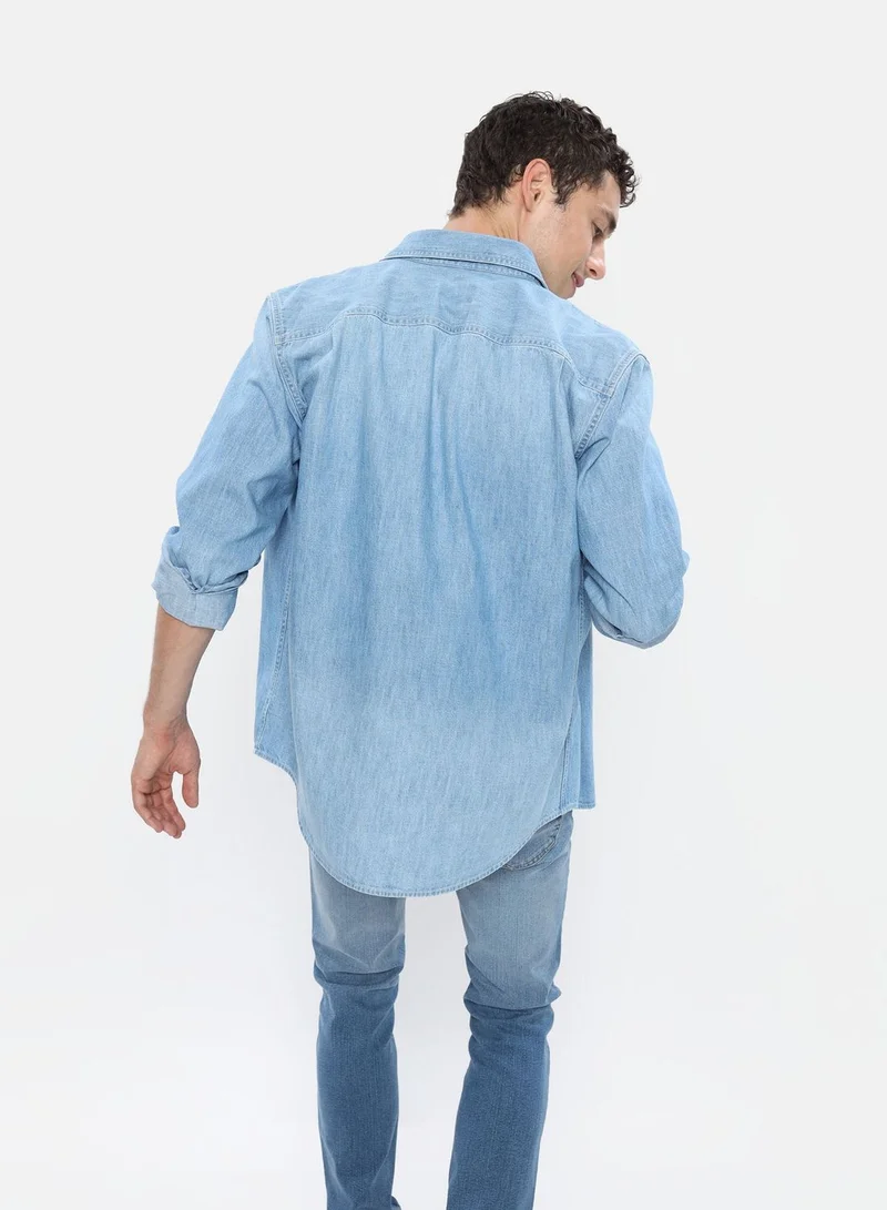 American Eagle Essential Classic Fit Denim Shirt