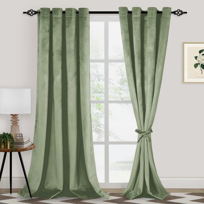 SAGE GREEN VELVET CURTAINS 108 INCHES LONG ELEGENT SOFT LUXURY CURTAINS FOR LIVING ROOM THERMAL INSULATED ROOM DARKENING SAGE GREEN CURTAIN FOR BEDROOM DECOR VELVET DRAPES SET 2 PANELS