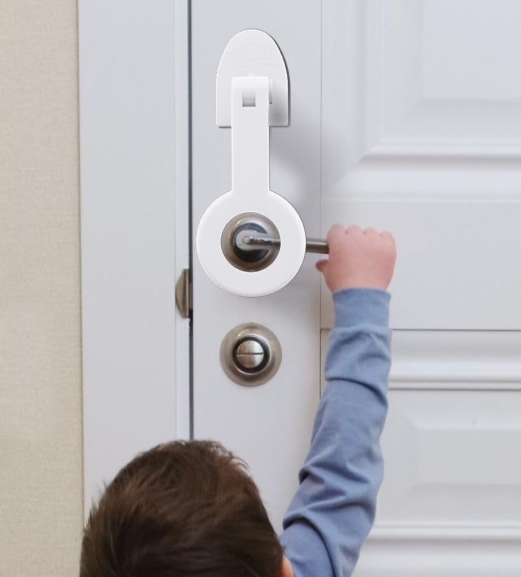 Jokari حارس سلامة الأطفال من جوكاري. واقي متعدد الاستخدامات لمقابض الأحواض والدش، أو مقابض الأبواب. قفل مضاد للأطفال يمنع حروق الماء الساخن والوصول غير المراقب. سهل التركيب، تصميم متين - Image 2