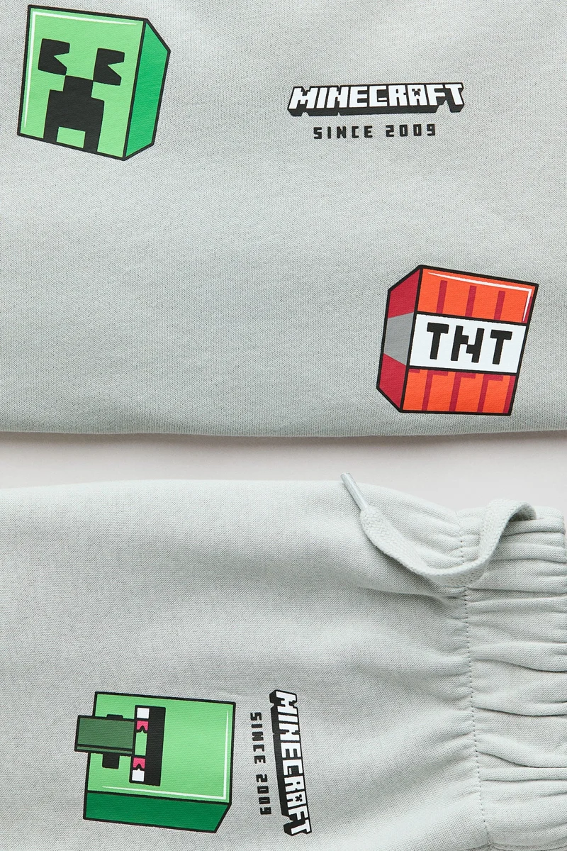 H&M 2-piece printed sweatshirt set