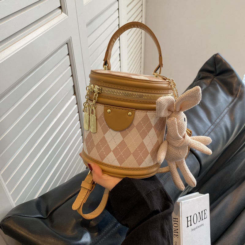 This Year'S Popular Small Bags For Women 2025 Spring New Fashion Niche Crossbody Bag Texture Quilted Satchel Bucket Bag - Image 2