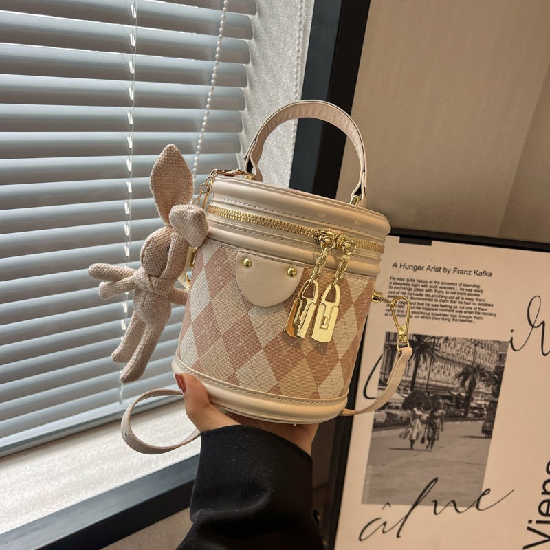 This Year'S Popular Small Bags For Women 2025 Spring New Fashion Niche Crossbody Bag Texture Quilted Satchel Bucket Bag - Image 3