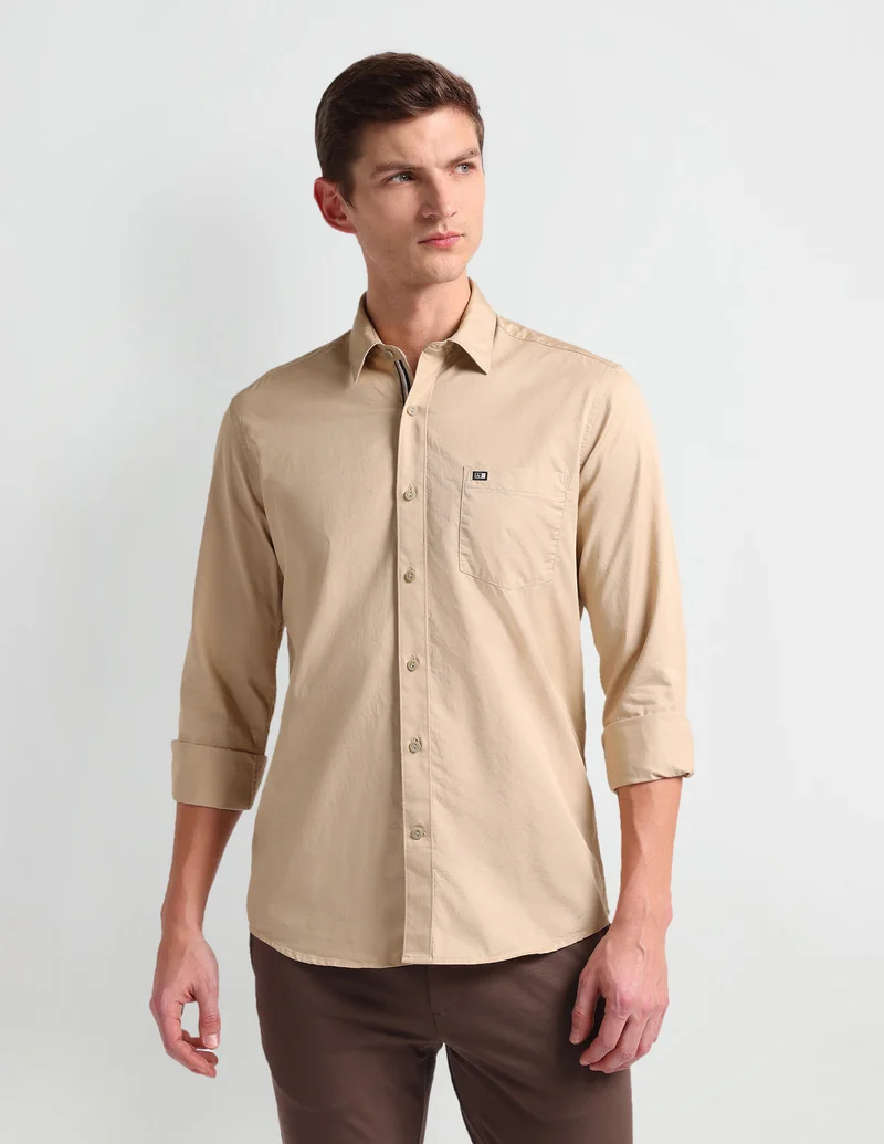 Arrow Manhattan Slim Fit Cotton Shirt