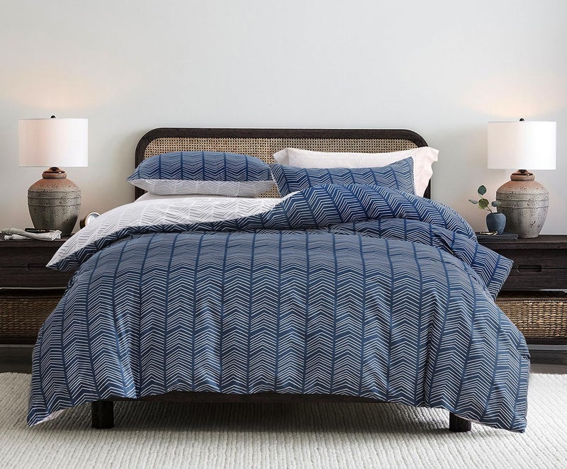 SLEEPBELLA Navy and White Duvet Cover Set 100 Cotton Bedding Chevron Geometric Pattern with Button Closure 3pcs Queen Size - Image 2