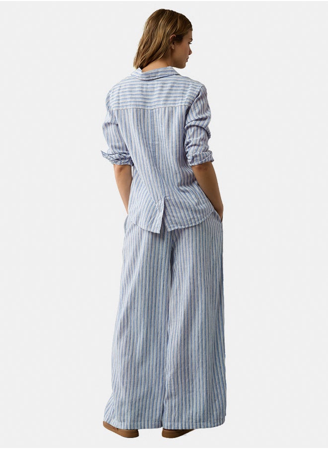 American Eagle - AE Weekend Vibes Long-Sleeve Button-Up Shirt - Image 1