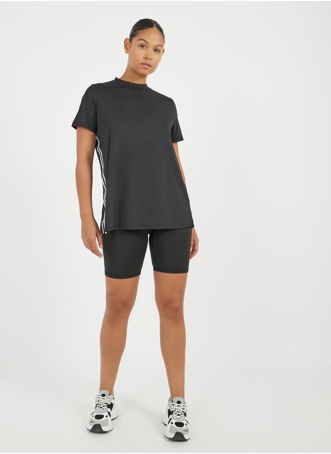 Styli Stripe Detail Back Mesh Hem Short Sleeve Top  - Image 2