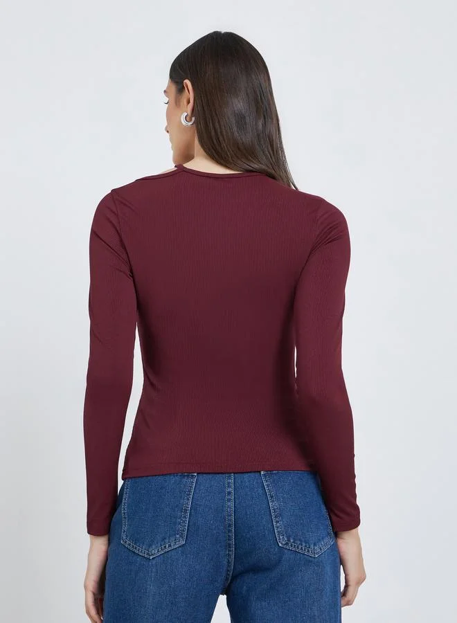 Styli Styli Burgundy Ribbed Knit Top with Cut-Out Detail