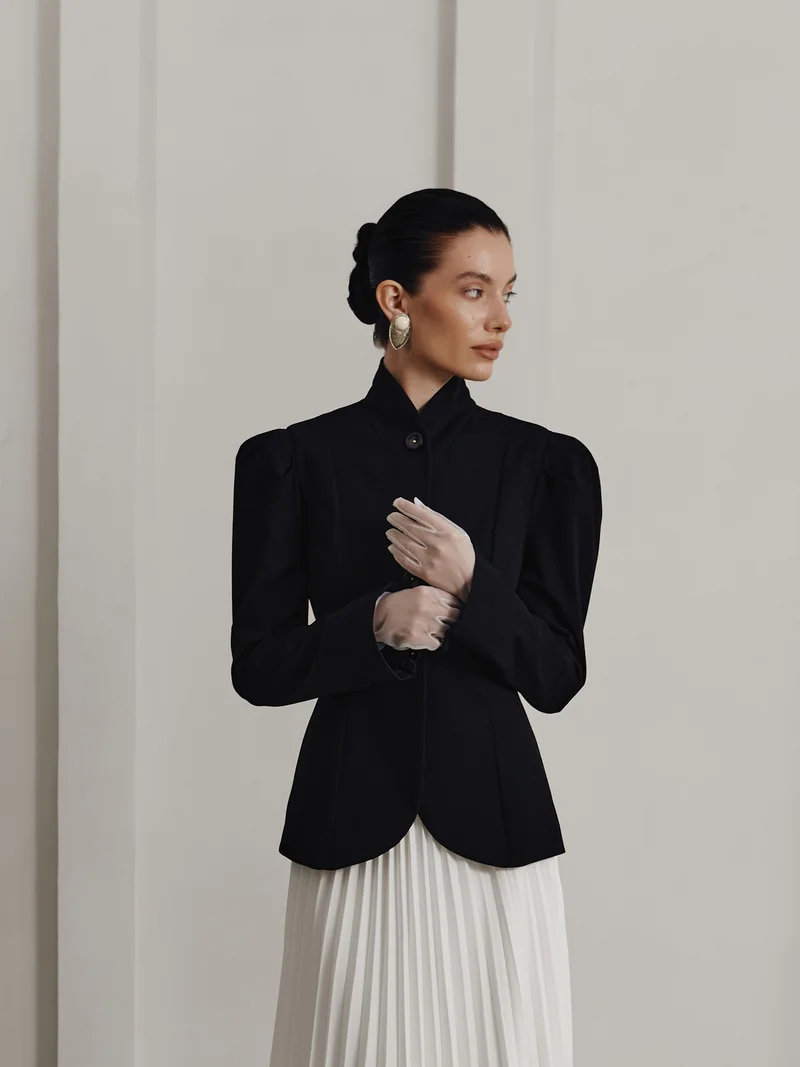 Lichi  Flared blazer with voluminous sleeves for Women | Best Price UAE