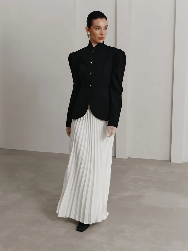 Lichi  Flared blazer with voluminous sleeves for Women | Best Price UAE