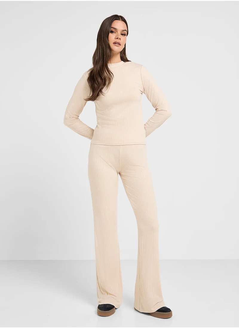 جينجر Ribbed Jersey Fitted Top & Flared Pant Set