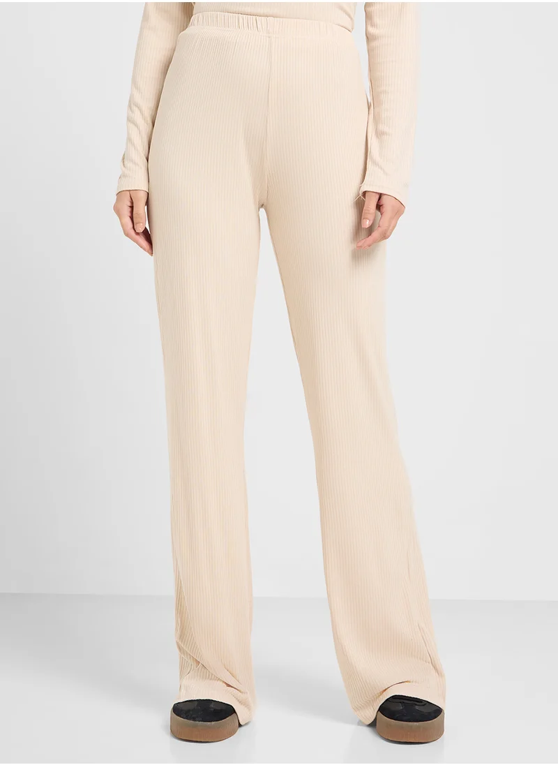 جينجر Ribbed Jersey Fitted Top & Flared Pant Set