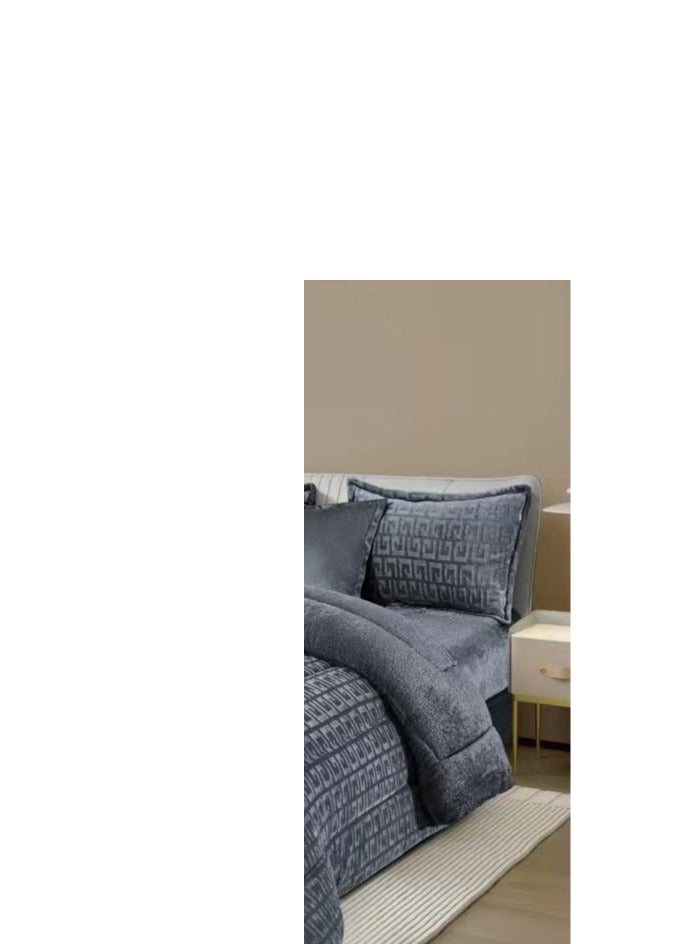 مينجلي مفرش سرير نفرين مخمل شتوي فخم بتصميم انيق وخامة تمنحك الدفئ والراحة 6 قطع، مقاس اللحاف 240x220 سم - Image 4