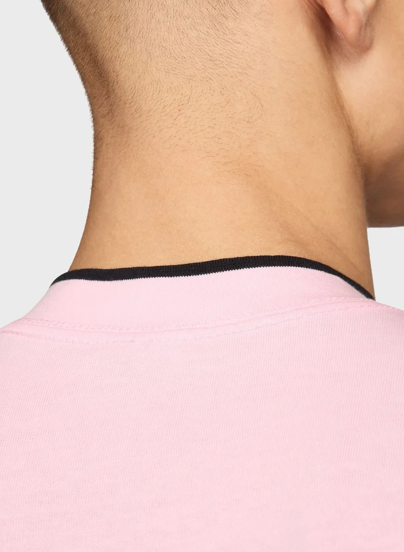 Nike Essential Air T-Shirt