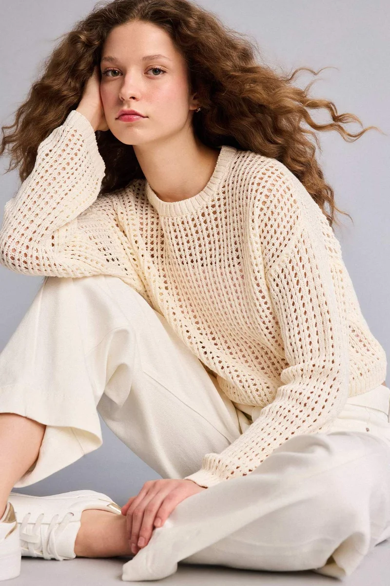 ديفاكتو Regular Fit Boat Collar Pullover