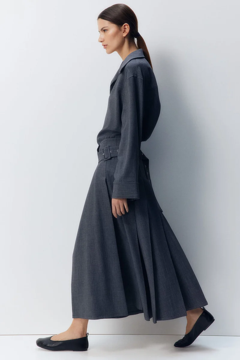 H&M Pleated A-line skirt