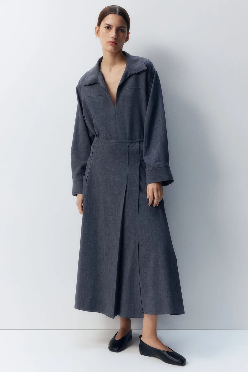 H&M Pleated A-line skirt