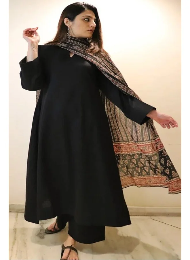 GoSriKi Women's Rayon Viscose Anarkali Solid Kurta with Pant & Dupatta (Avantika Black-GS_L_Black_Large)