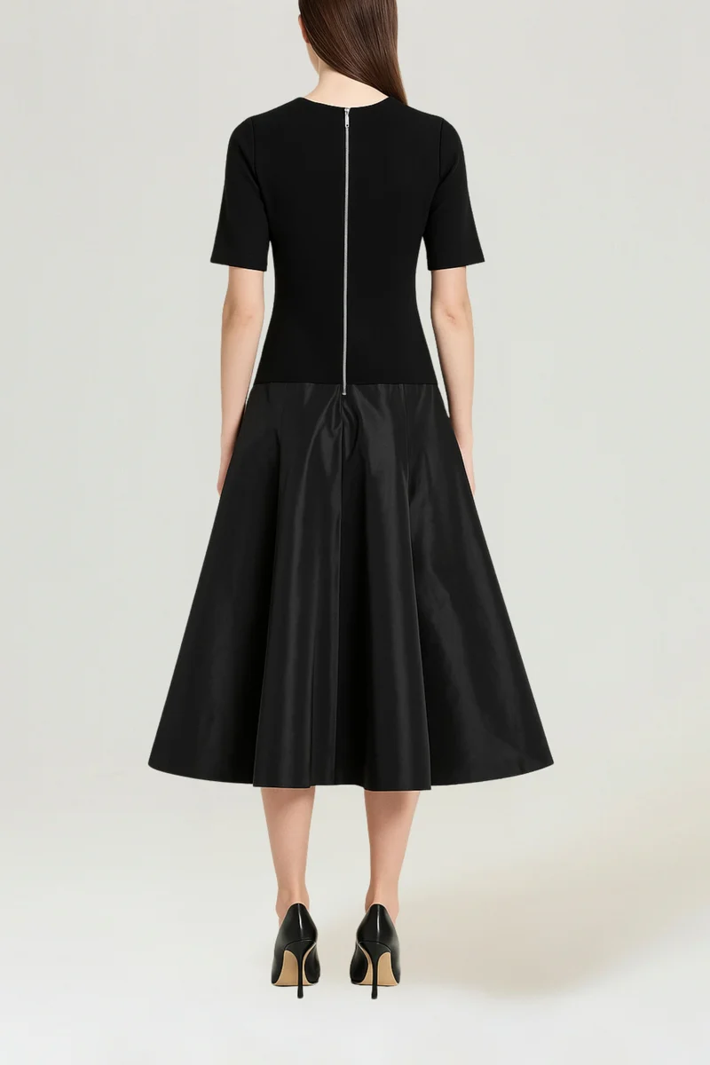 نوكتورن فستان ميدي واسع