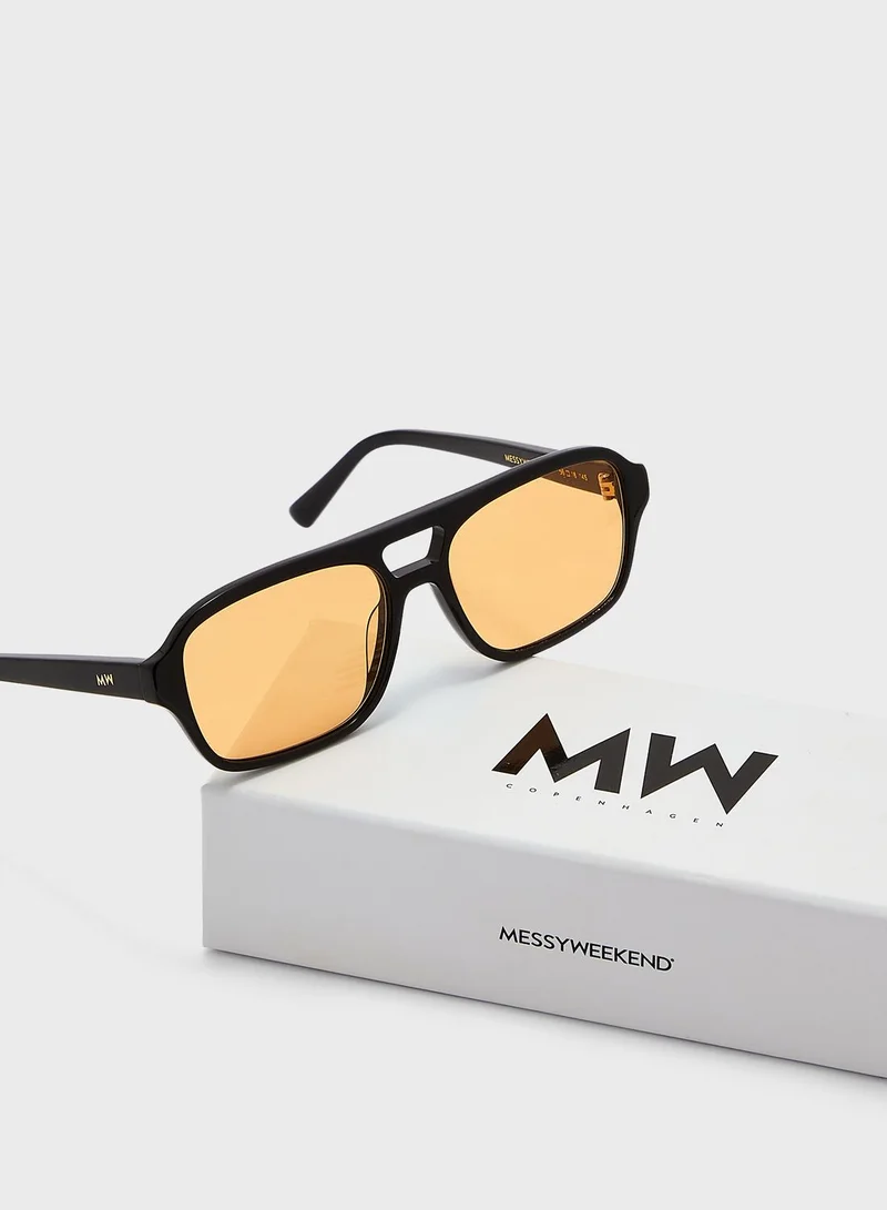 MESSYWEEKEND Burt Shape Sunglasses