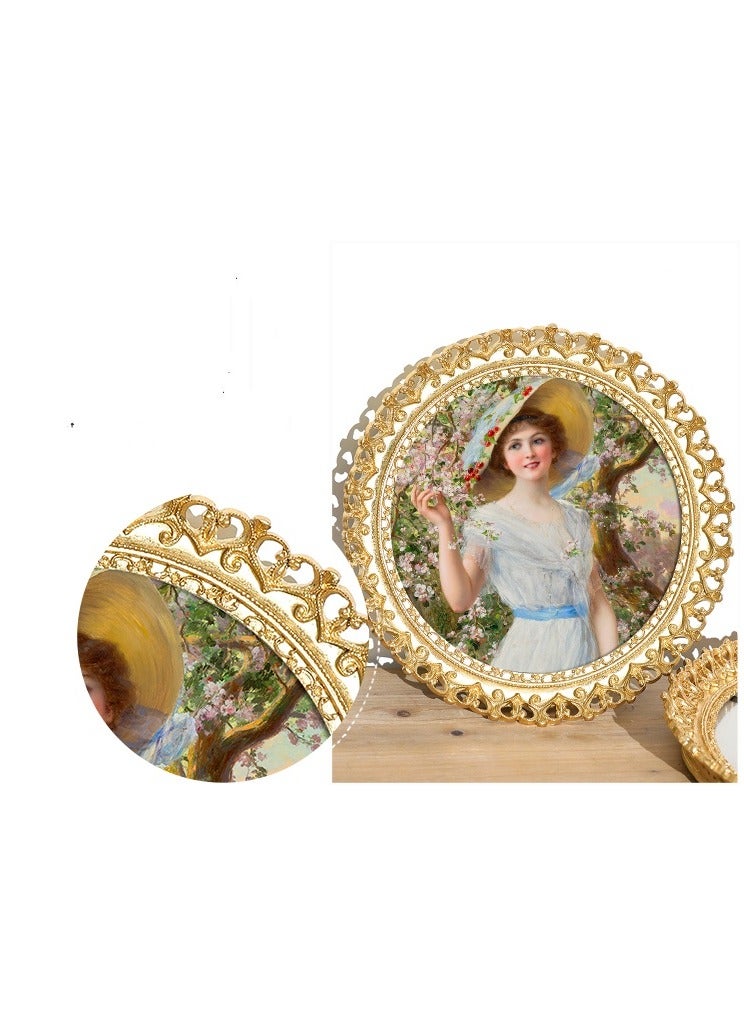 إطار صور دائري أوروبي كلاسيكي من الراتينج مع زخارف بارزة ونقوش مفرغة - ديكور ذهبي للحائط أو الطاولة - Image 2