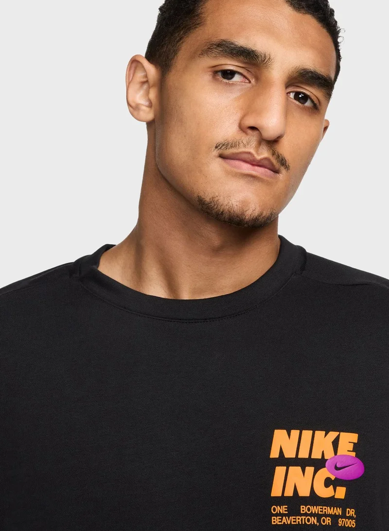 Nike Dri-Fit Fleece Graphic T-Shirt
