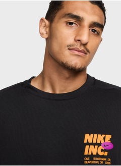 Nike Dri-Fit Fleece Graphic T-Shirt  - Image 3