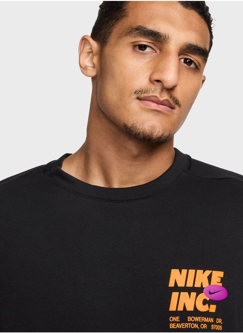 Nike Dri-Fit Fleece Graphic T-Shirt  - Image 3
