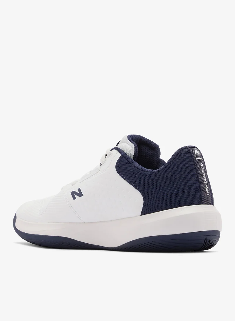 New Balance 696 Sports Shoes