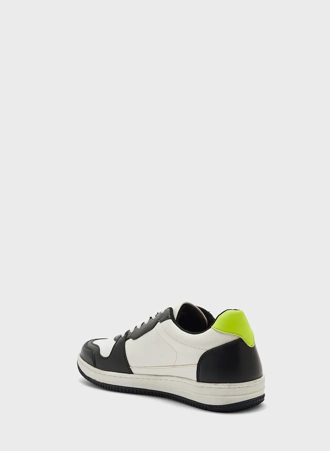 Seventy Five Casual Lifestyle Sneakers