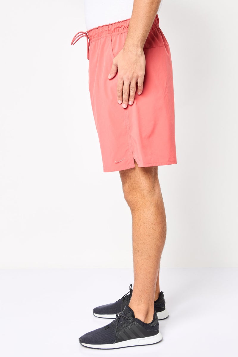 Nike شورت تدريب للرجال بقصة قياسية بطول 9 إنش، وردي قديم - Image 3