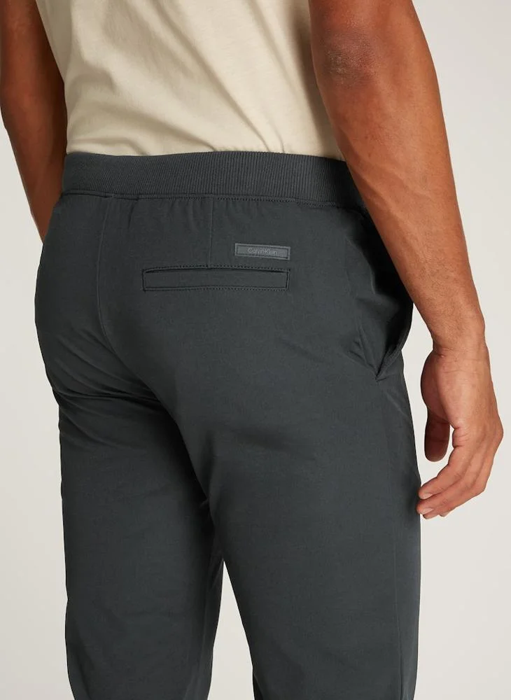 كالفن كلاين 4Way Stretch Pull Up Jogger